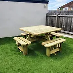 Elm Apartment By Cliftonvalley Apartments